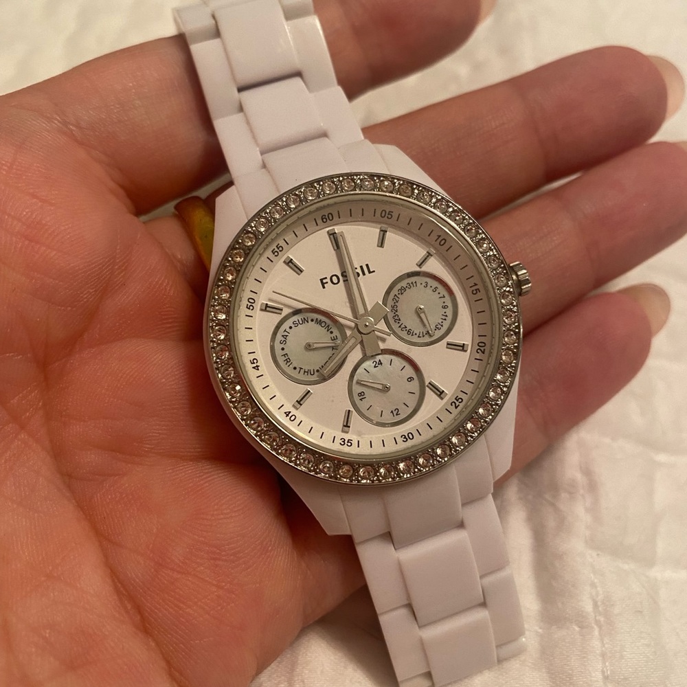 New fossil watch